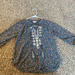 Women’s floral blouse size XS